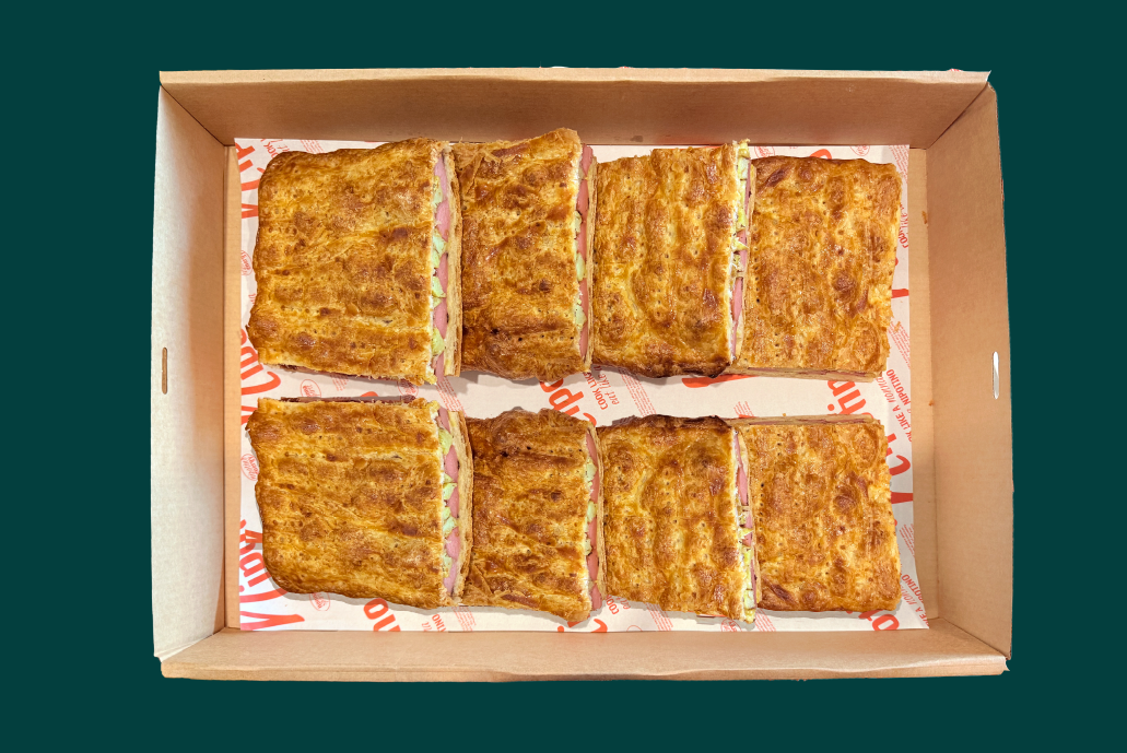 PIE-REGINA BOX